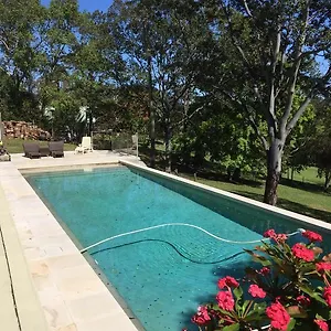 https://eumundi-guesthouse-and-bb.hotelssunshinecoast.net